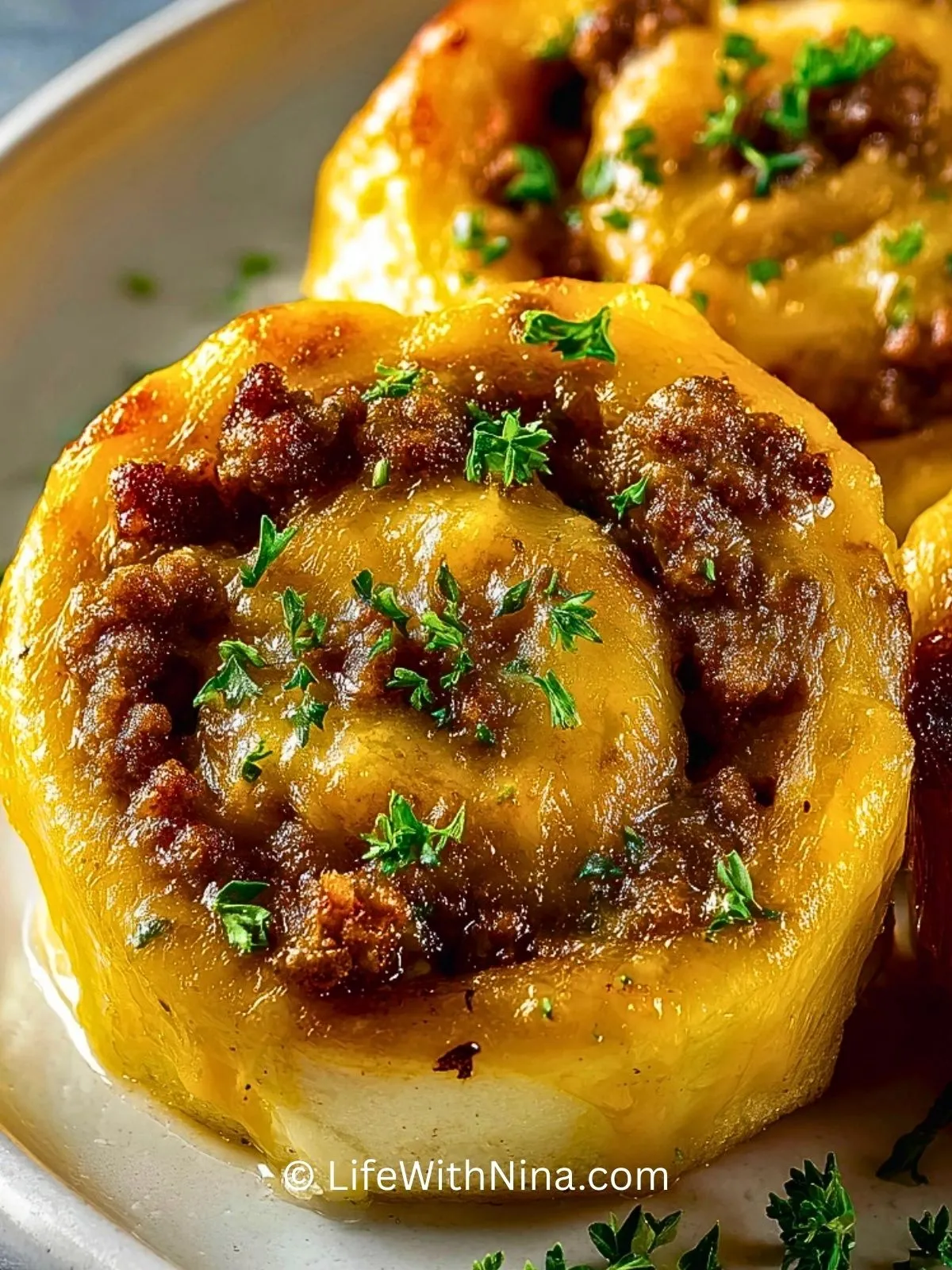 cheeseburger-rollchen-mit-knoblauchbutter