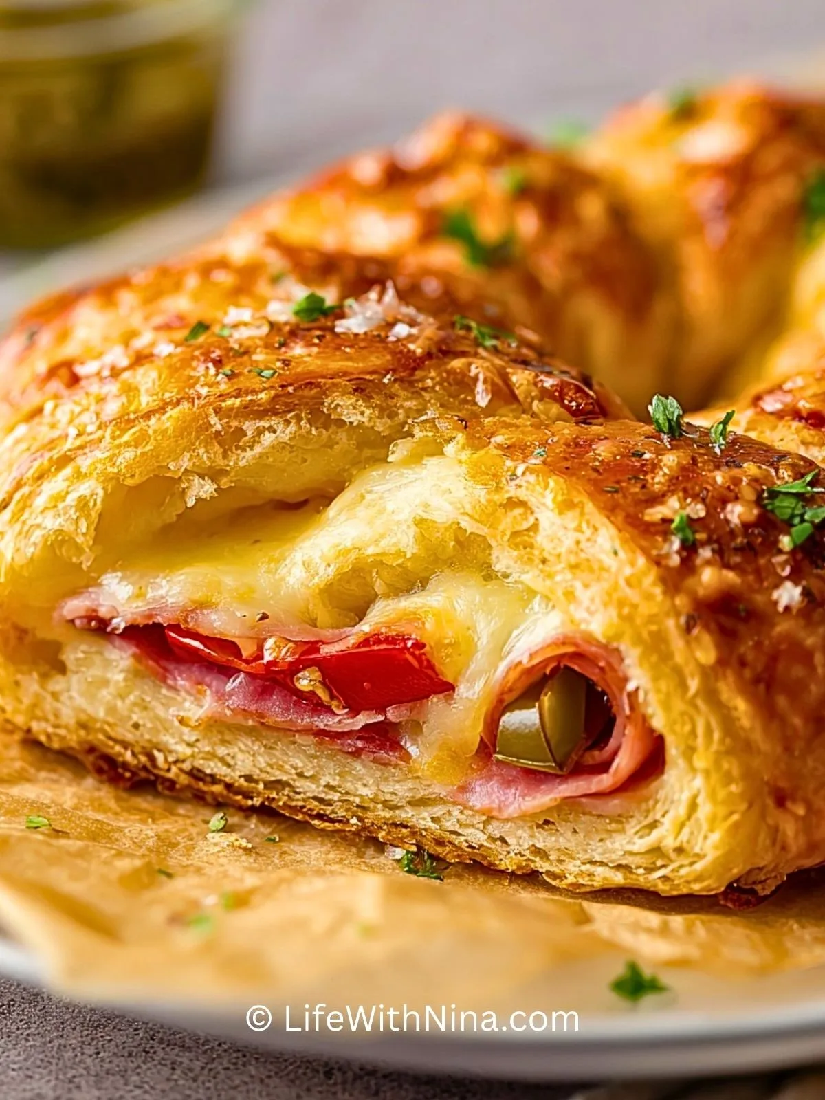 pikanter-italienischer-crescent-ring-hornchenkranz